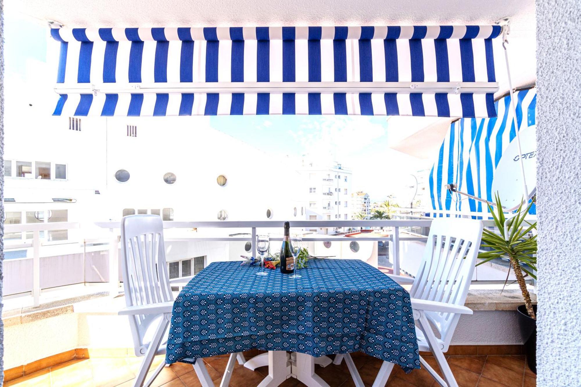 Cn1-Zona Chic Club Nautico, Clima, 5 Minutos Andando De La Playa, Centro, Restaurantes Apartment Empuriabrava Exterior photo