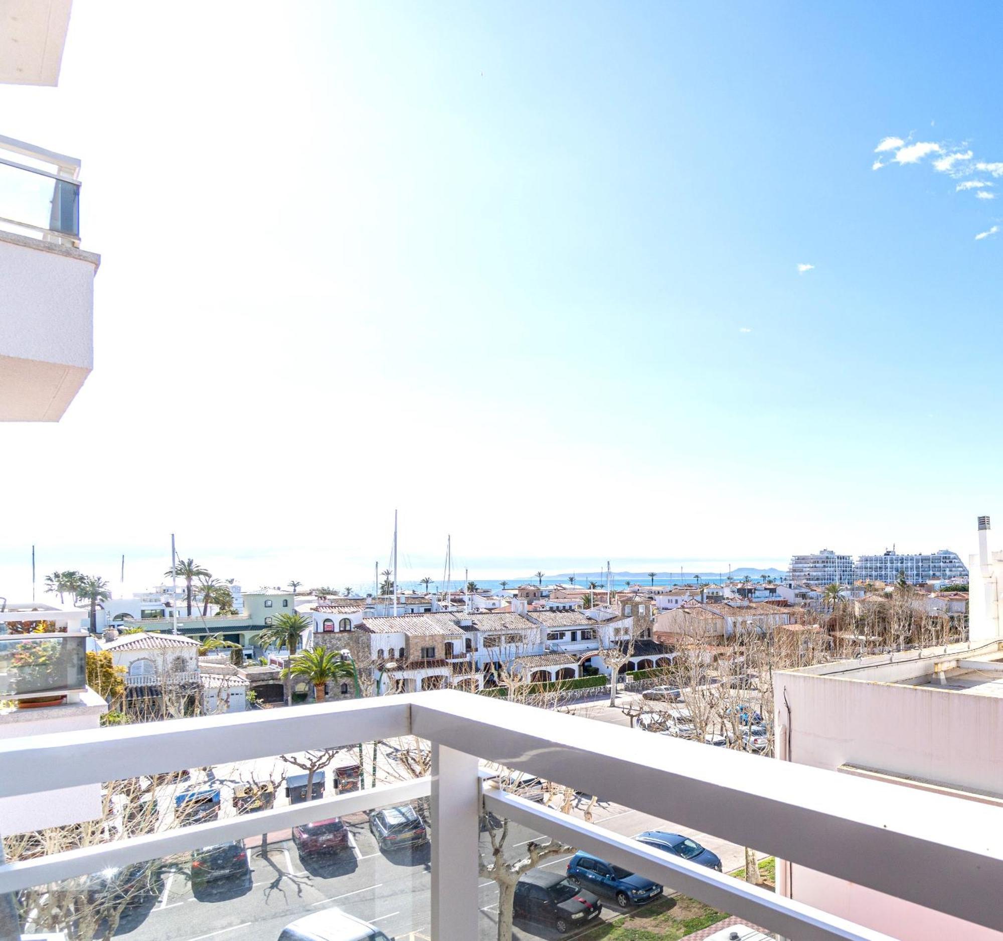 Cn1-Zona Chic Club Nautico, Clima, 5 Minutos Andando De La Playa, Centro, Restaurantes Apartment Empuriabrava Exterior photo